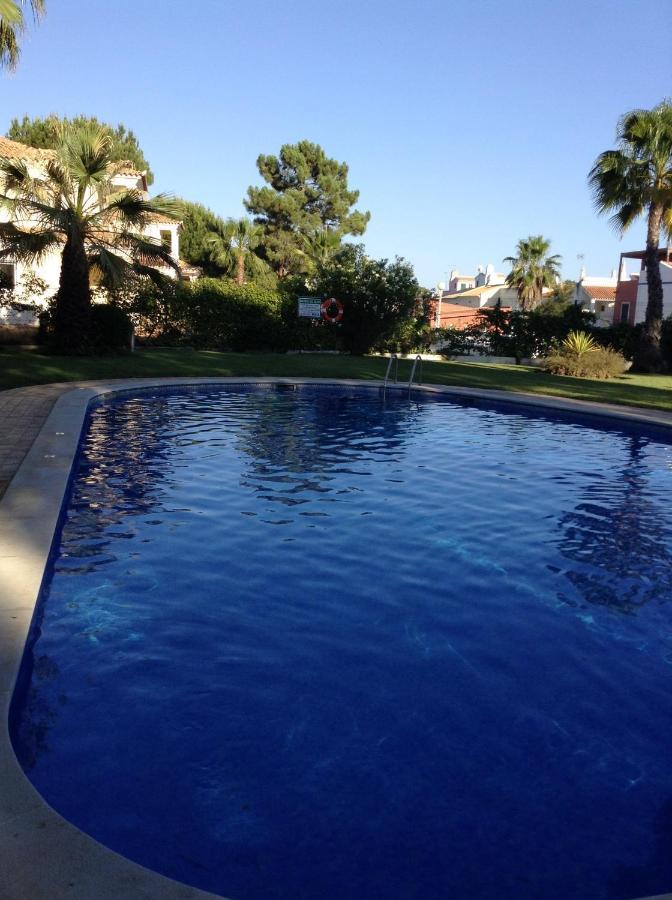 Charming House In Vilamoura With Shared Pool Kültér fotó